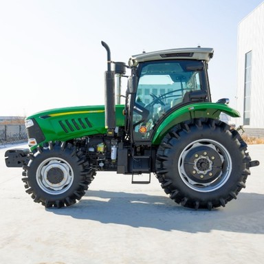 150 PS 1504 4WD Ackerschlepper Großes Big Wheel Landwirtschaftstraktor Rotationsmaschine